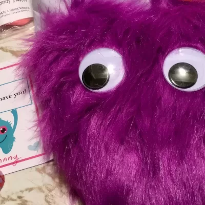 Make someone's day a little sweeter with A Loving Spoonful's Candygram; a fun, thoughtful and delicious way to support those in need. Only $10 on sale January 15th at candygram.ca