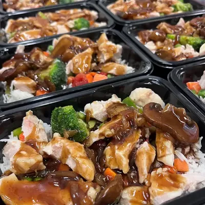 A Loving Spoonful provides temporary meal service; usually for a 3 month or 6 month term, to individuals who are HIV positive and referred by a health care professional.